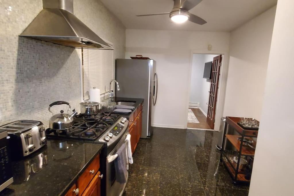 Quiet 3 Bedroom Apartment In Private Home New York Ngoại thất bức ảnh